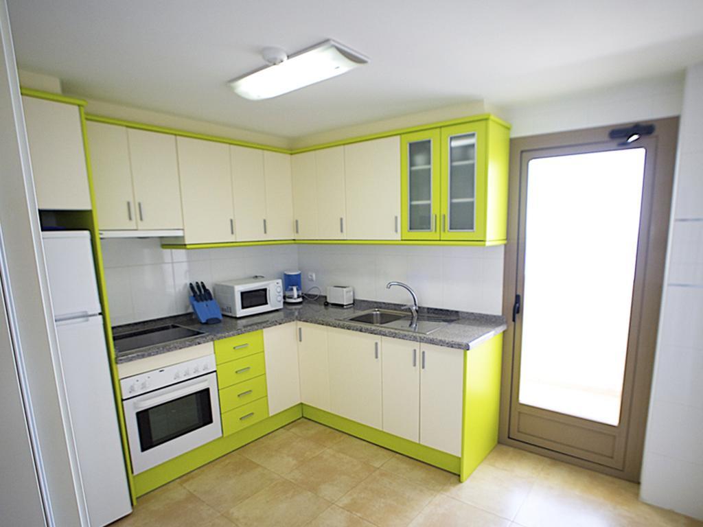 Apartamentos Esmeralda Suites Unitursa Calp Zimmer foto