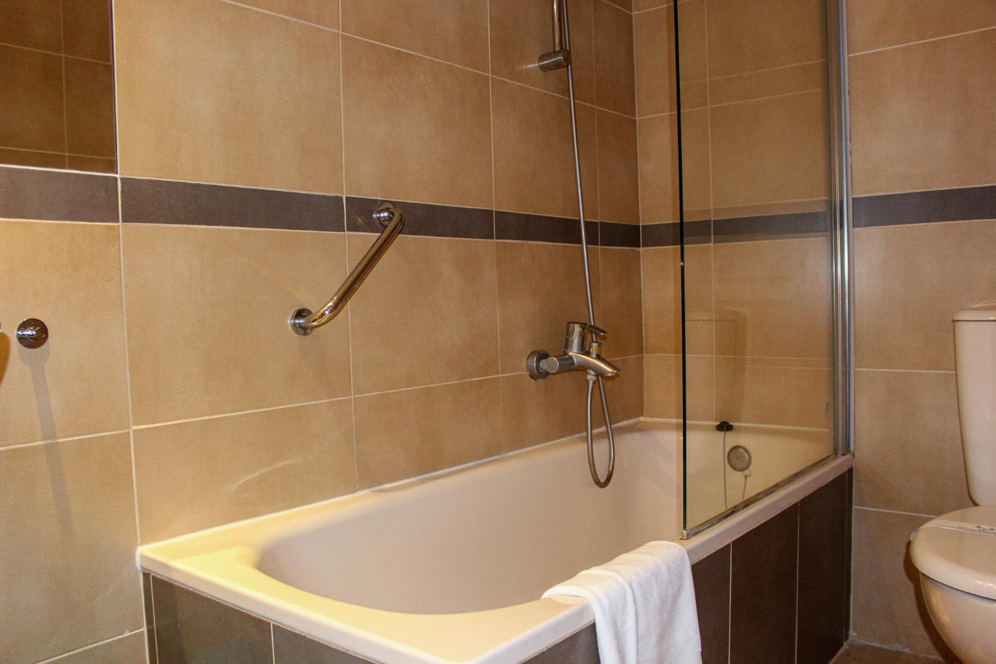 Apartamentos Esmeralda Suites Unitursa Calp Exterior foto